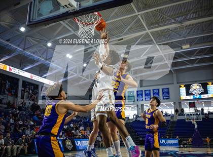 Thumbnail 3 in Lexington vs. Lyon County (City of Palms Classic) photogallery.