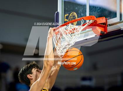Thumbnail 1 in Lexington vs. Lyon County (City of Palms Classic) photogallery.