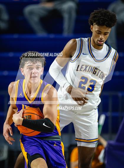 Thumbnail 2 in Lexington vs. Lyon County (City of Palms Classic) photogallery.