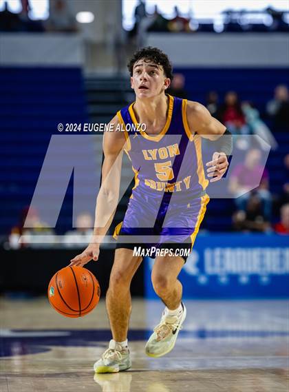 Thumbnail 1 in Lexington vs. Lyon County (City of Palms Classic) photogallery.