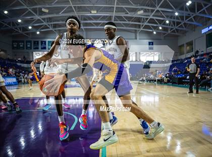 Thumbnail 1 in Lexington vs. Lyon County (City of Palms Classic) photogallery.