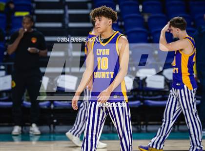 Thumbnail 3 in Lexington vs. Lyon County (City of Palms Classic) photogallery.