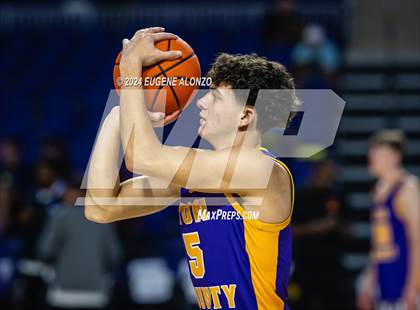 Thumbnail 3 in Lexington vs. Lyon County (City of Palms Classic) photogallery.