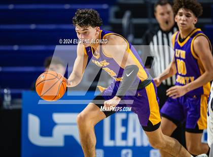 Thumbnail 2 in Lexington vs. Lyon County (City of Palms Classic) photogallery.