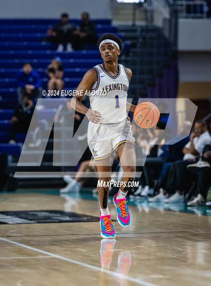 Thumbnail 3 in Lexington vs. Lyon County (City of Palms Classic) photogallery.