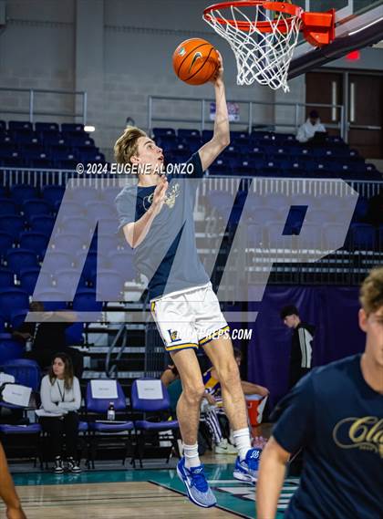 Thumbnail 1 in Lexington vs. Lyon County (City of Palms Classic) photogallery.