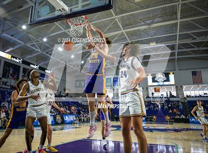 Thumbnail 2 in Lexington vs. Lyon County (City of Palms Classic) photogallery.