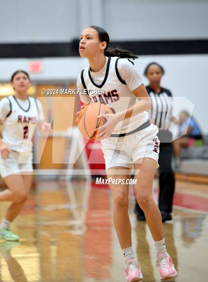 Thumbnail 3 in Evans @ Lake Mary photogallery.
