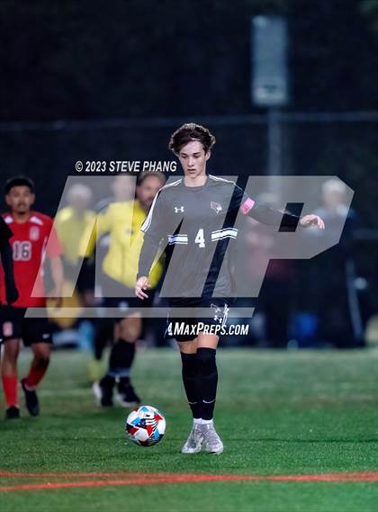 Thumbnail 3 in Seaside vs. Laguna Creek photogallery.