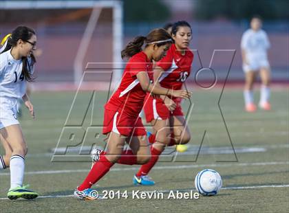 Thumbnail 3 in Paradise Valley vs Goldwater (Pride in Paradise Tournament) photogallery.