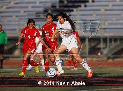 Thumbnail 2 in Paradise Valley vs Goldwater (Pride in Paradise Tournament) photogallery.