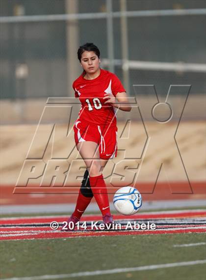Thumbnail 3 in Paradise Valley vs Goldwater (Pride in Paradise Tournament) photogallery.