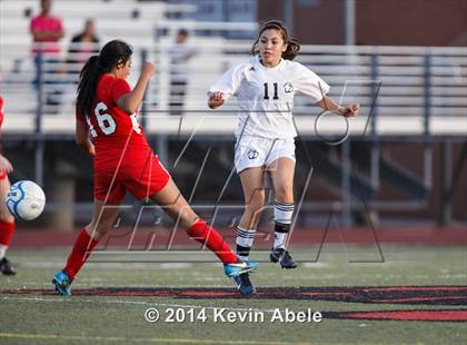 Thumbnail 1 in Paradise Valley vs Goldwater (Pride in Paradise Tournament) photogallery.