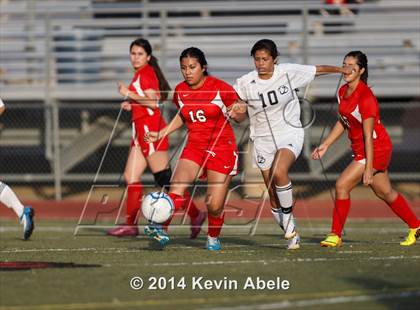 Thumbnail 1 in Paradise Valley vs Goldwater (Pride in Paradise Tournament) photogallery.