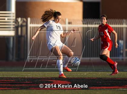 Thumbnail 2 in Paradise Valley vs Goldwater (Pride in Paradise Tournament) photogallery.