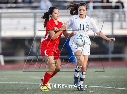 Thumbnail 3 in Paradise Valley vs Goldwater (Pride in Paradise Tournament) photogallery.