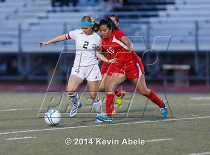 Thumbnail 1 in Paradise Valley vs Goldwater (Pride in Paradise Tournament) photogallery.