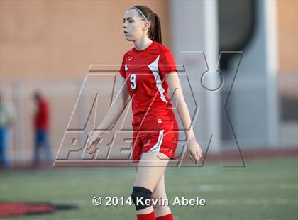 Thumbnail 2 in Paradise Valley vs Goldwater (Pride in Paradise Tournament) photogallery.