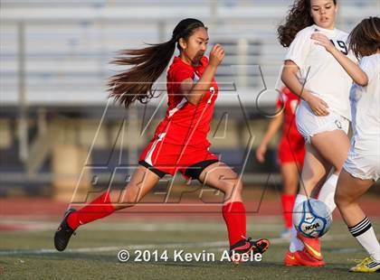 Thumbnail 3 in Paradise Valley vs Goldwater (Pride in Paradise Tournament) photogallery.
