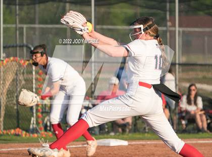 Thumbnail 2 in Lewisburg vs. Clinton photogallery.