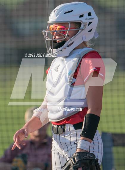 Thumbnail 1 in Lewisburg vs. Clinton photogallery.