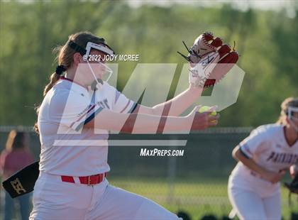 Thumbnail 1 in Lewisburg vs. Clinton photogallery.