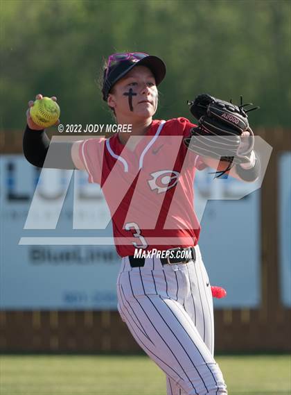 Thumbnail 3 in Lewisburg vs. Clinton photogallery.