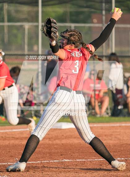 Thumbnail 3 in Lewisburg vs. Clinton photogallery.