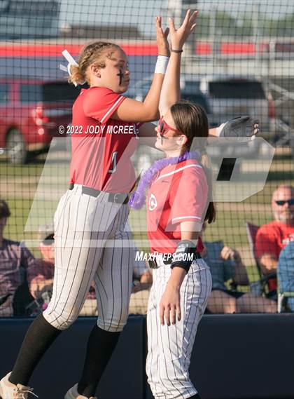 Thumbnail 1 in Lewisburg vs. Clinton photogallery.