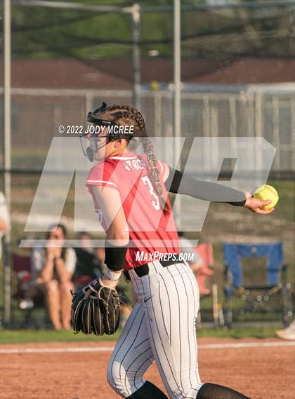 Thumbnail 1 in Lewisburg vs. Clinton photogallery.