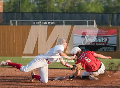 Thumbnail 1 in Lewisburg vs. Clinton photogallery.