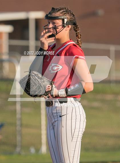 Thumbnail 2 in Lewisburg vs. Clinton photogallery.
