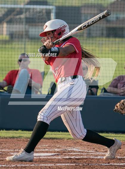 Thumbnail 3 in Lewisburg vs. Clinton photogallery.