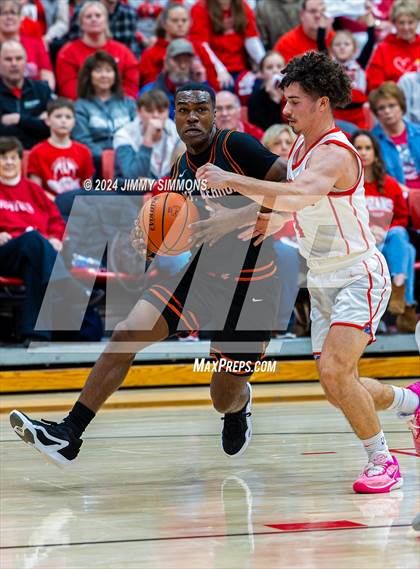 Thumbnail 1 in Mt. Vernon vs. Centralia (IHSA 3A Sectional Final) photogallery.