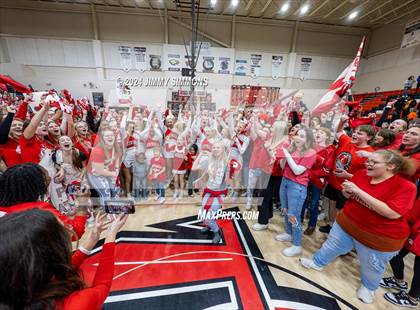 Thumbnail 1 in Mt. Vernon vs. Centralia (IHSA 3A Sectional Final) photogallery.