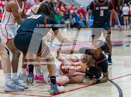 Thumbnail 3 in Mt. Vernon vs. Centralia (IHSA 3A Sectional Final) photogallery.