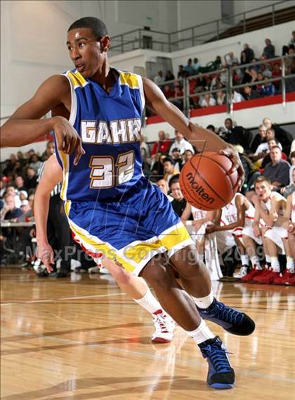 Thumbnail 3 in Mater Dei vs. Gahr (Pangos Dream Classic) photogallery.