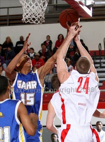 Thumbnail 2 in Mater Dei vs. Gahr (Pangos Dream Classic) photogallery.