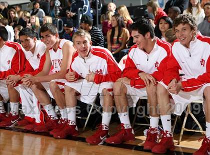 Thumbnail 1 in Mater Dei vs. Gahr (Pangos Dream Classic) photogallery.