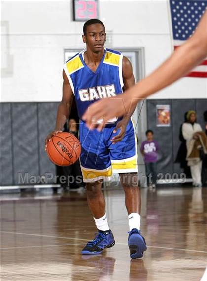 Thumbnail 1 in Mater Dei vs. Gahr (Pangos Dream Classic) photogallery.