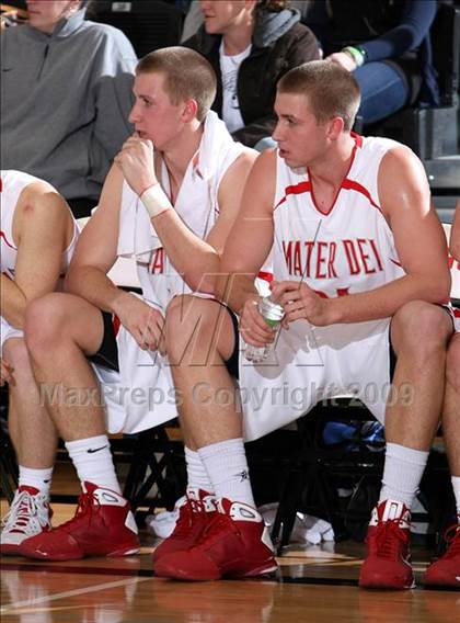 Thumbnail 3 in Mater Dei vs. Gahr (Pangos Dream Classic) photogallery.