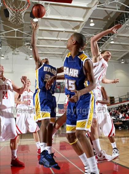 Thumbnail 3 in Mater Dei vs. Gahr (Pangos Dream Classic) photogallery.