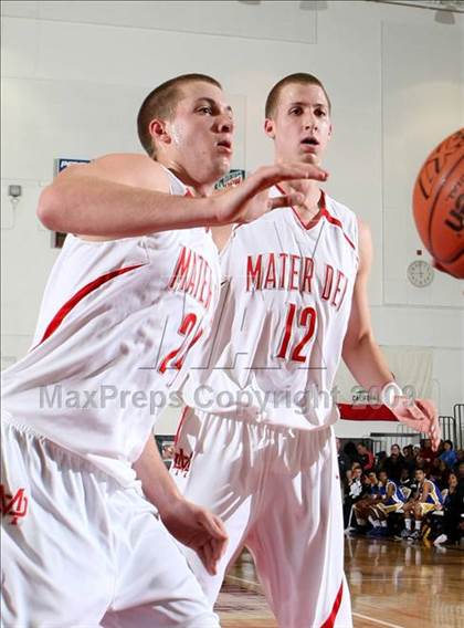 Thumbnail 1 in Mater Dei vs. Gahr (Pangos Dream Classic) photogallery.