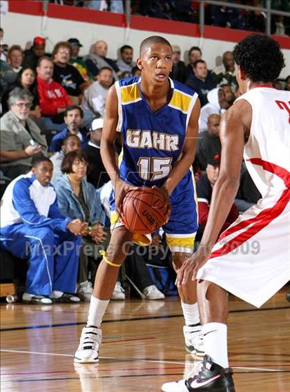 Thumbnail 3 in Mater Dei vs. Gahr (Pangos Dream Classic) photogallery.