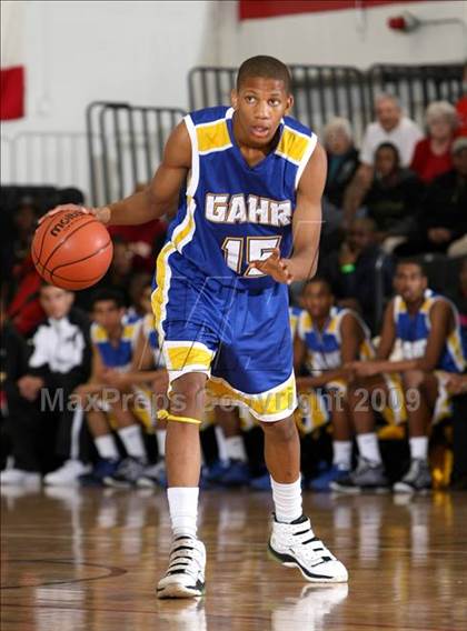 Thumbnail 3 in Mater Dei vs. Gahr (Pangos Dream Classic) photogallery.