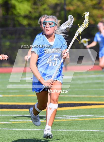 Thumbnail 1 in Shawnee @ Moorestown photogallery.
