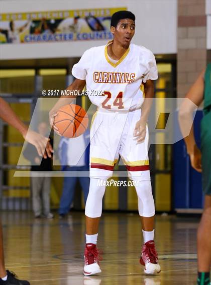 Thumbnail 2 in Cantwell-Sacred Heart vs. Narbonne (MLK Day Showdown) photogallery.