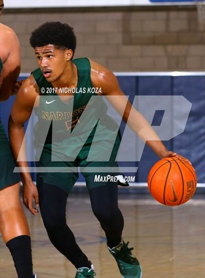 Thumbnail 2 in Cantwell-Sacred Heart vs. Narbonne (MLK Day Showdown) photogallery.