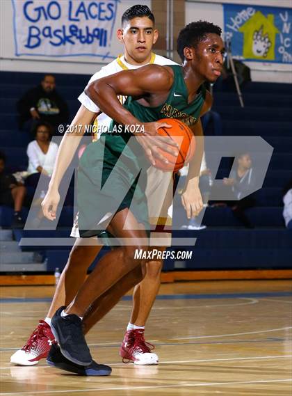 Thumbnail 3 in Cantwell-Sacred Heart vs. Narbonne (MLK Day Showdown) photogallery.