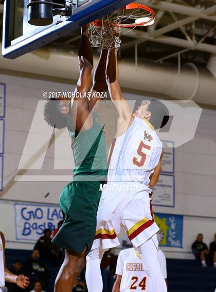 Thumbnail 2 in Cantwell-Sacred Heart vs. Narbonne (MLK Day Showdown) photogallery.